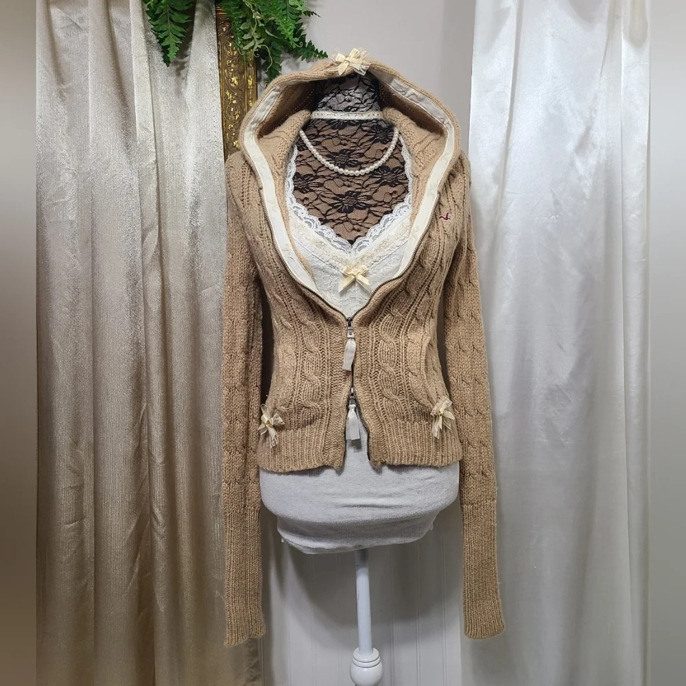 ♡ Y2K ♡ Hollister Tan Wool & Rabbit Hair Zip Down Hooded Babydoll Sweater 2000s - Picture 1 of 13